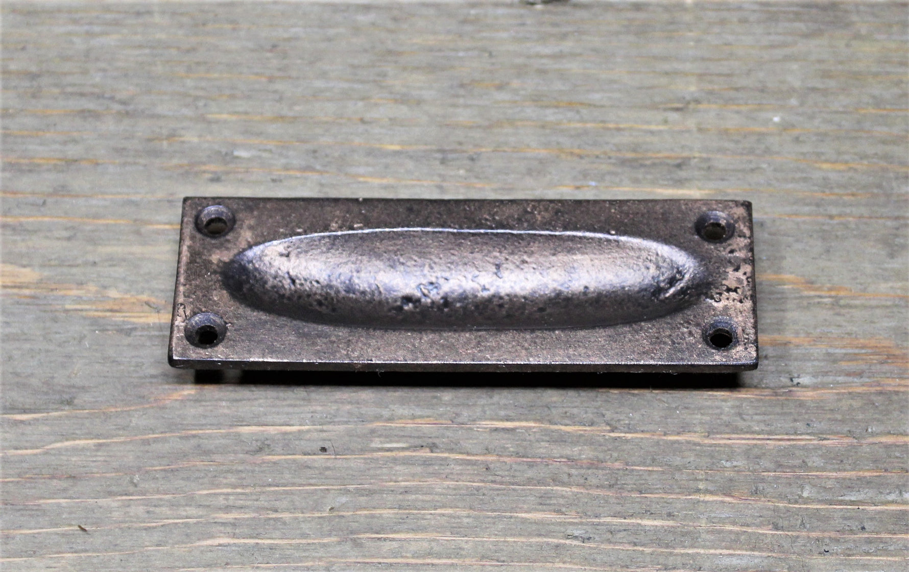 Poignée de tiroir de poche