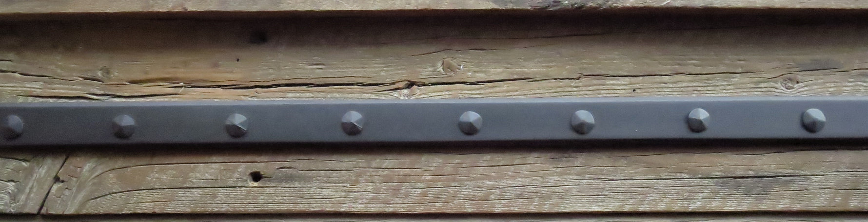 Riveted Beveled Edge Strapping 1 3/16