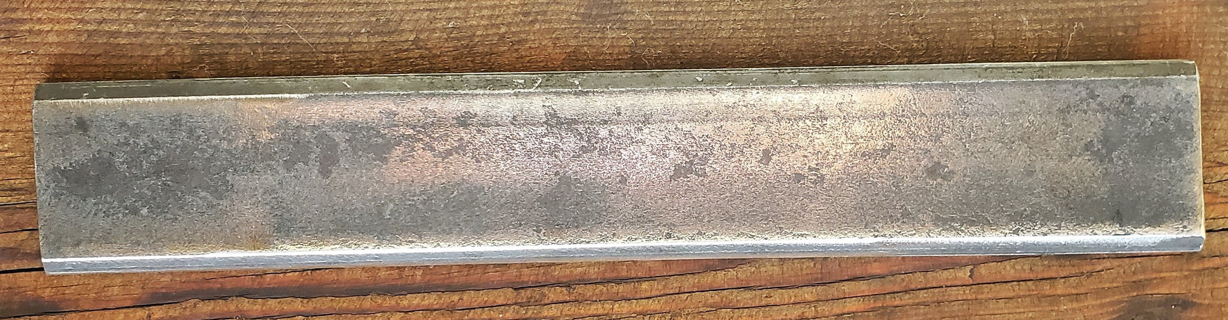 Beveled Edge Strapping