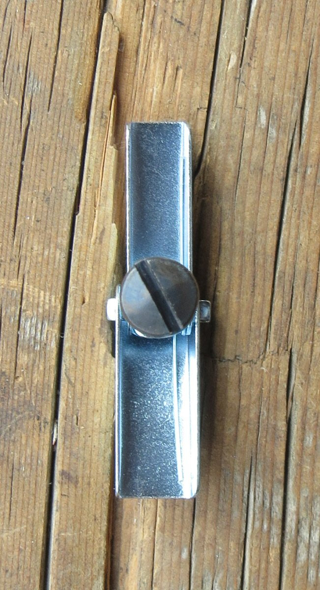 Pyramid Slotted Head Toggle Bolt