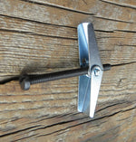 Pyramid Slotted Head Toggle Bolt